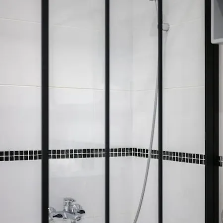 Le Winter Palace - - Parking Prive - Palace - Wifi Apartment Menton