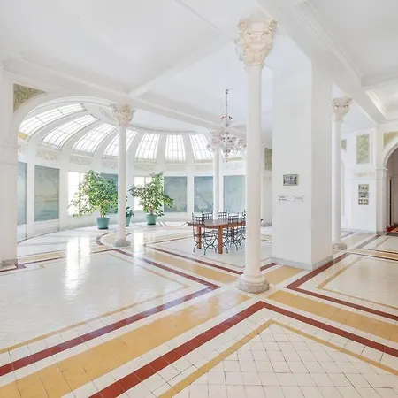 Apartment Le Winter Palace - - Parking Prive - Palace - Wifi Menton