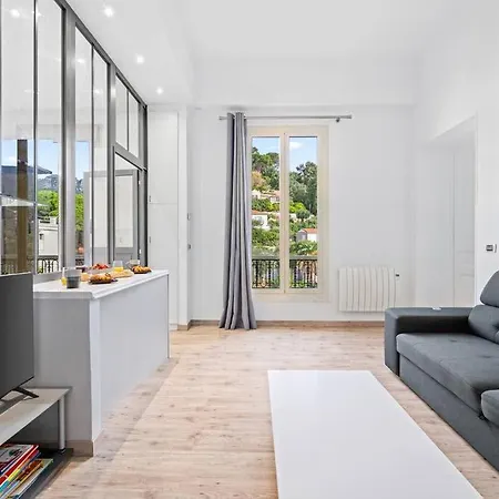 Apartment Le Winter Palace - - Parking Prive - Palace - Wifi